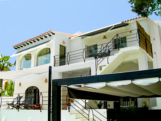 Heerlijke villa met 5 slaapkamers op korte aftsand van centrum Moraira en het strand