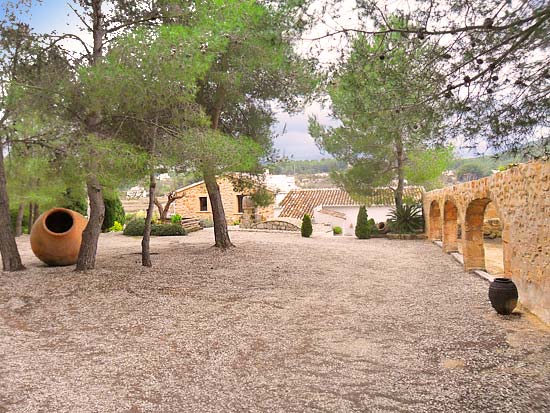 Prachtige 250-jaar oude finca in Javea, totaal gerestaureerd met behoud van originele stijlkenmerken