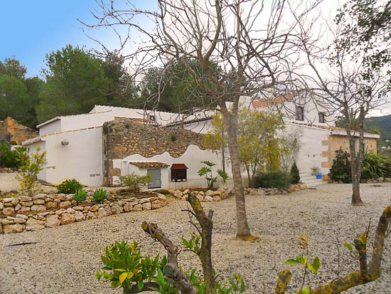 Prachtige 250-jaar oude finca in Javea, totaal gerestaureerd met behoud van originele stijlkenmerken