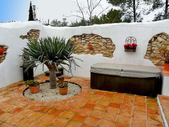 Prachtige 250-jaar oude finca in Javea, totaal gerestaureerd met behoud van originele stijlkenmerken