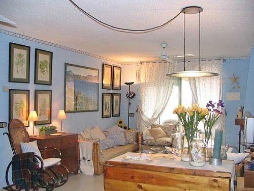 Wonen pal op strand & dorp? Dan is dit uw woning. Bel!
