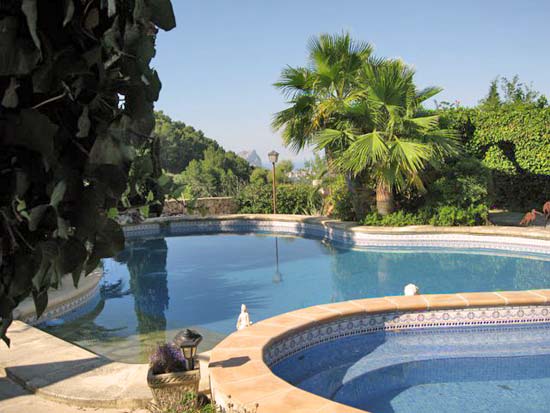 Schitterende 300 jaar oude finca in Moraira - Teulada