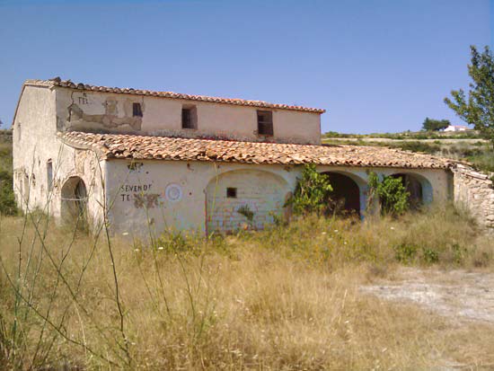 Ongerestaureerde finca in Benissa op ruim 8000 m2 eigen grond