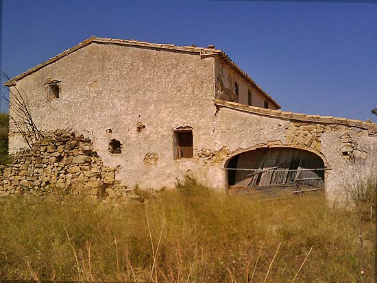 Ongerestaureerde finca in Benissa op ruim 8000 m2 eigen grond