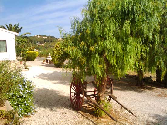 Romantiche finca met blik op de wijnvelden en de bergen