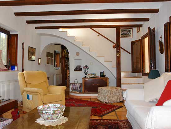 Romantiche finca met blik op de wijnvelden en de bergen