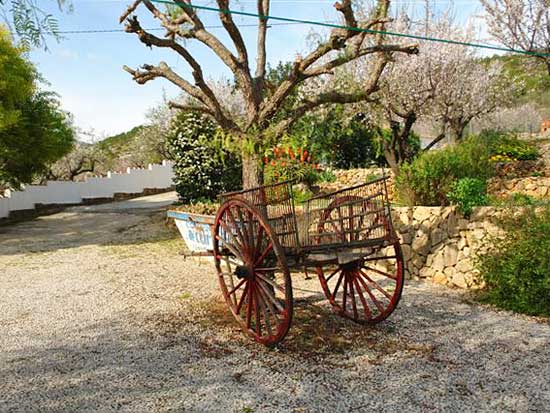 Romantiche finca met blik op de wijnvelden en de bergen