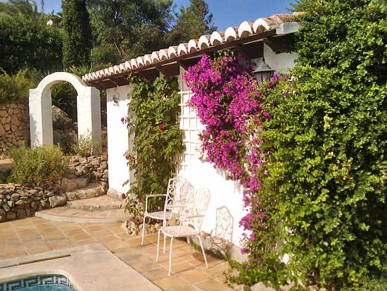 Romantiche finca met blik op de wijnvelden en de bergen