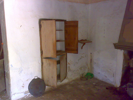 Unieke originele finca in Moraira. Geheel te renoveren. Dit komt nooit meer!!!