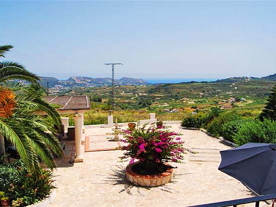 Heerlijke finca aan de rand van Teulada, op een paar minuten rijden van het strand van Moraira.