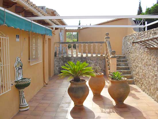 Deze finca in Benitachell is zeer geschikt als Bed & Breakfast!