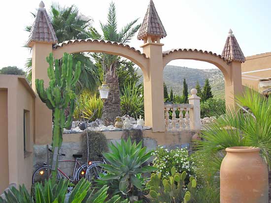 Deze finca in Benitachell is zeer geschikt als Bed & Breakfast!