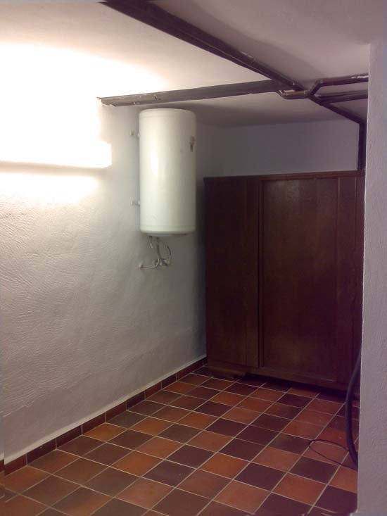 Totaal gerenoveerde villa met prachtig zeezicht!