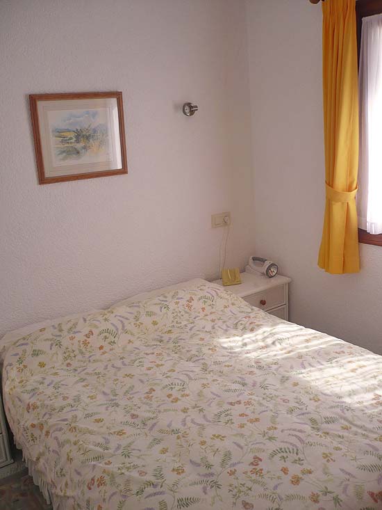 Loopafstand dorp en strand. VIER slaapkamers. Ideaal voor verhuur!
