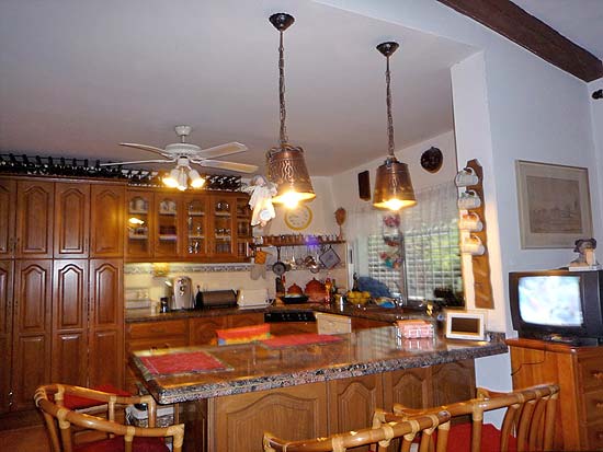 Super gezellige finca met twee gescheiden appartementen in Gata. Alle papieren aanwezig!