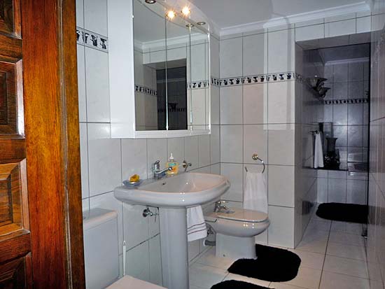 Super gezellige finca met twee gescheiden appartementen in Gata. Alle papieren aanwezig!