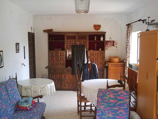 Te koop van EERSTE EIGENAAR, deze perfect onderhouden villa in Benissa Costa, voor 285.000 euro.