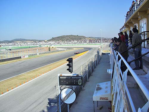 1, 2 en 3 Februari 2010. De Formule 1 teams testen op het circuit van Valencia