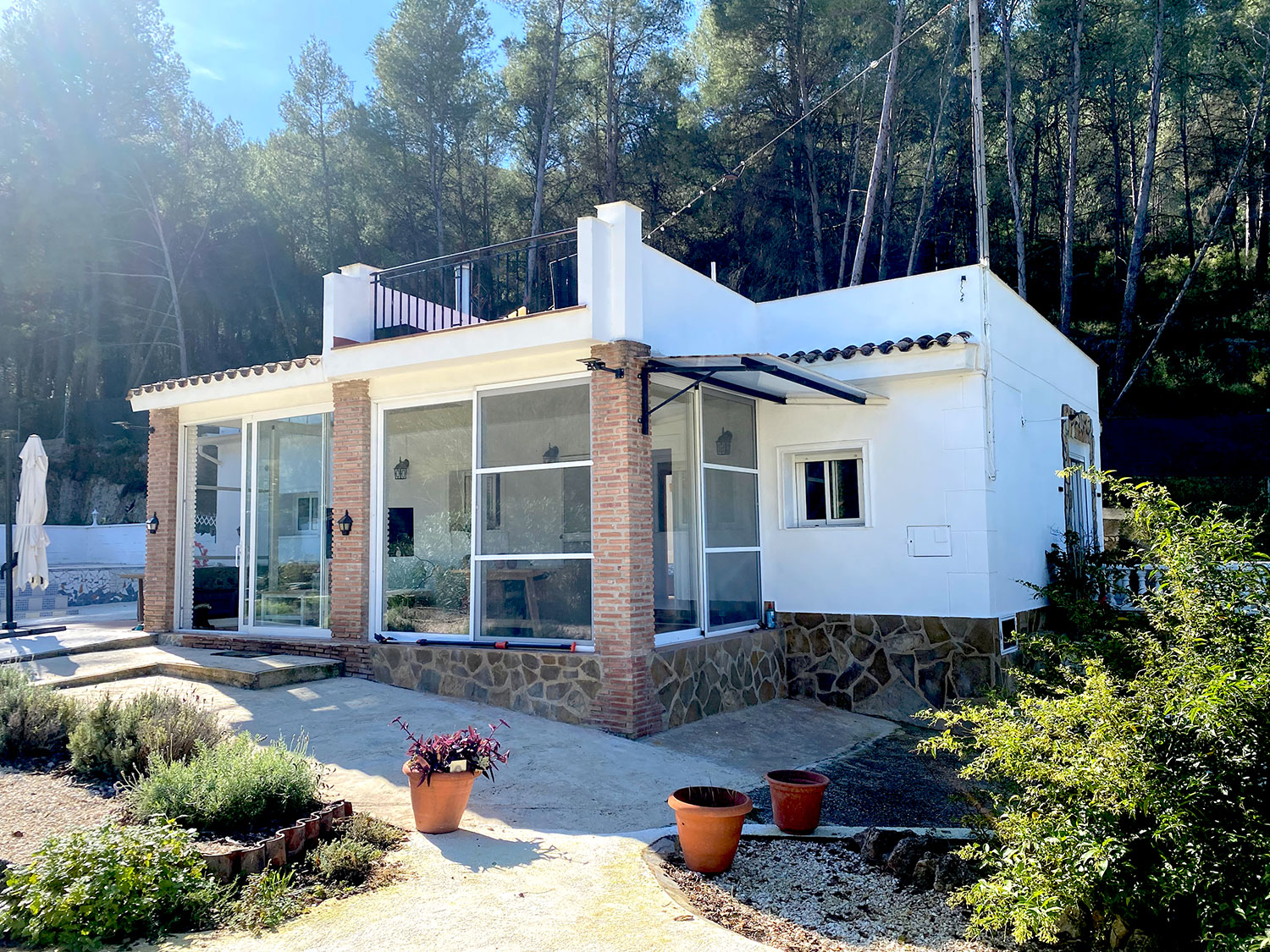 Gerenoveerd,vrijstaand huis in Enguera voor 249.000 euro!