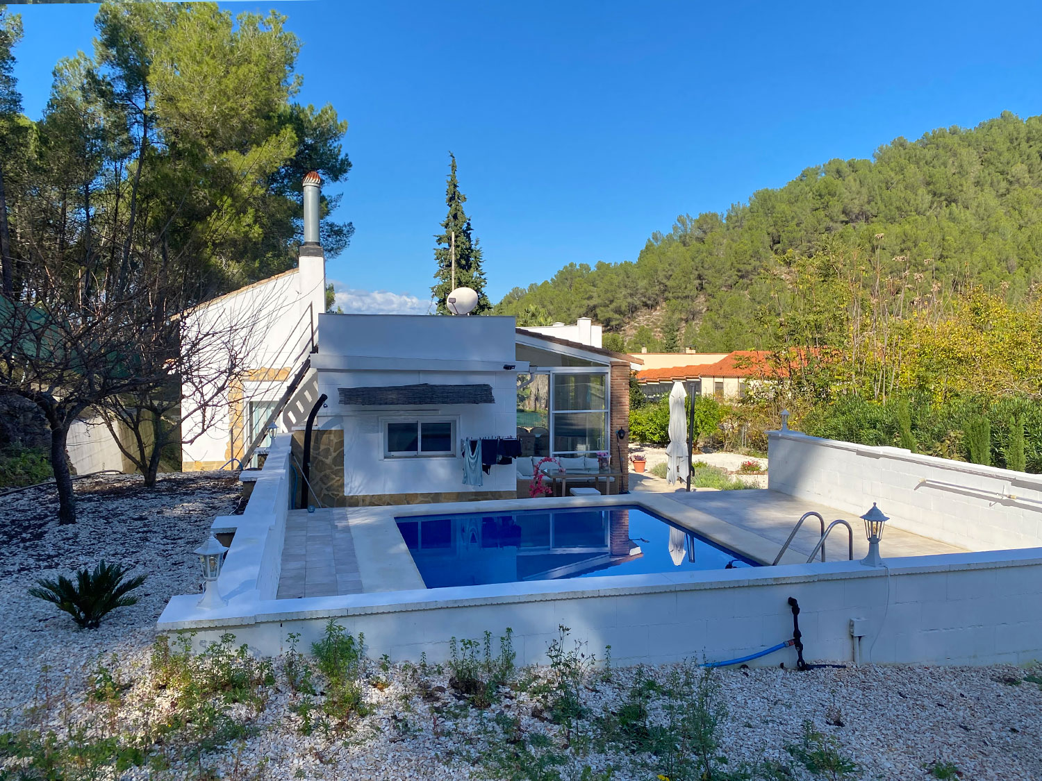 Gerenoveerd,vrijstaand huis in Enguera voor 249.000 euro!