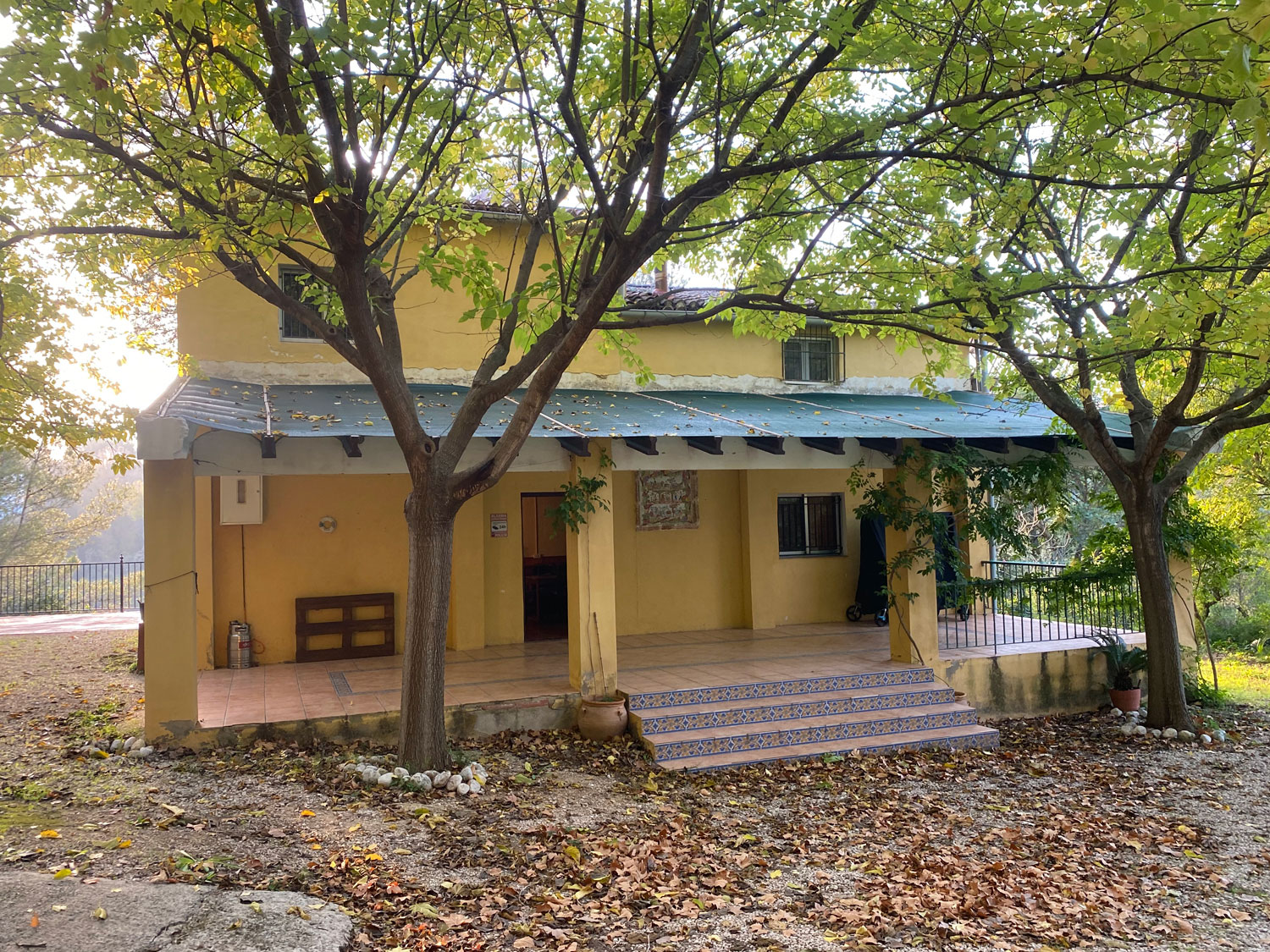 sprookjes-finca met 40.000 m² eigen grond te koop