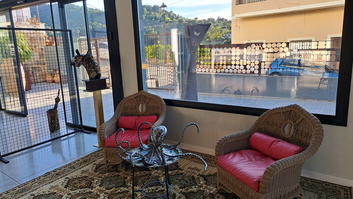 Benidoleig - groot pand van 500 m2 op 777 m2 grond te koop voor 685.000 euro