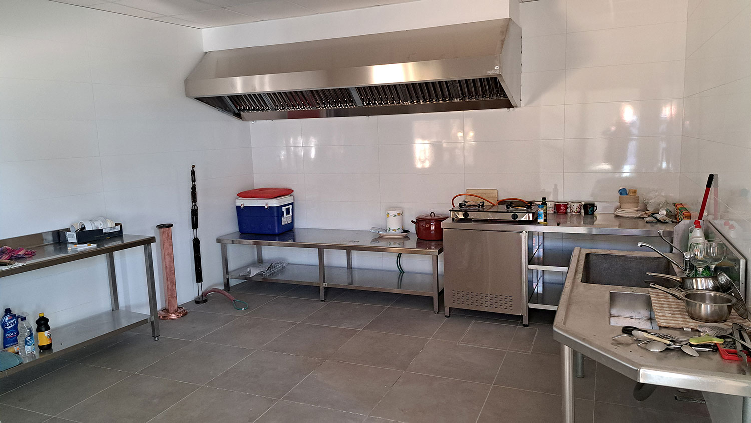 Benidoleig - groot pand van 500 m2 op 777 m2 grond te koop voor 685.000 euro