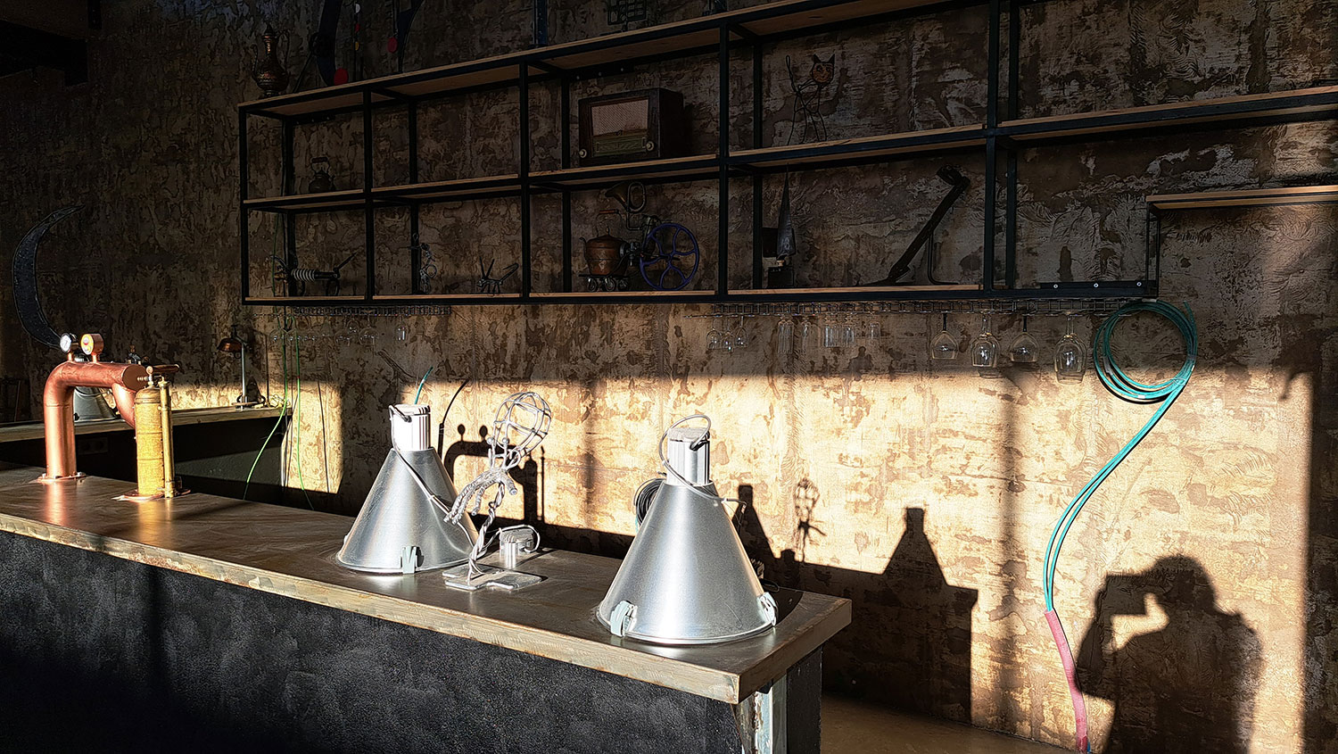 Benidoleig - groot pand van 500 m2 op 777 m2 grond te koop voor 685.000 euro