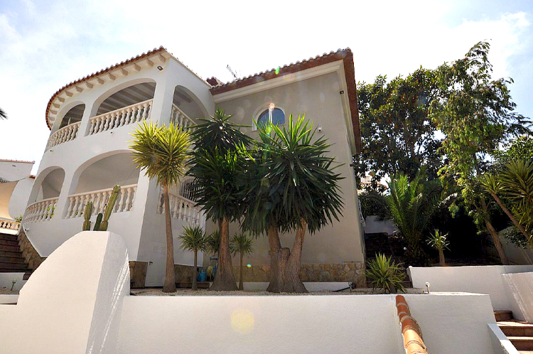 Fraaie villa op slechts 900m van het strand Baladrar voor 650k