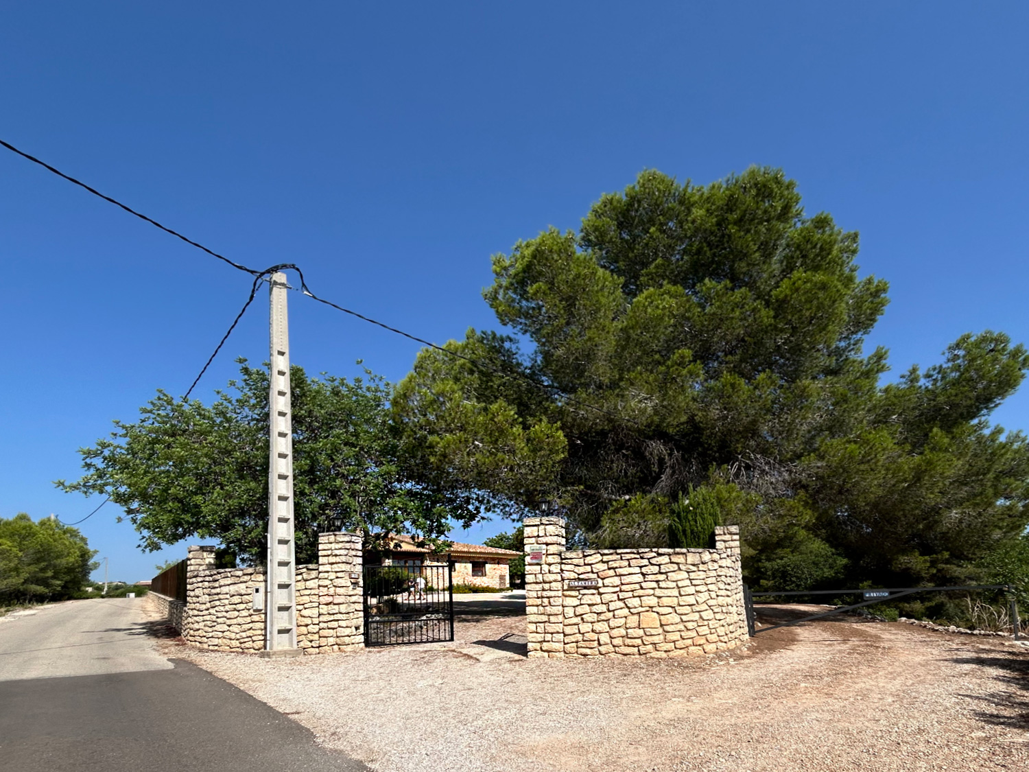 Villa met ruimte, rust en privacy te koop in Chella  Xtiva
