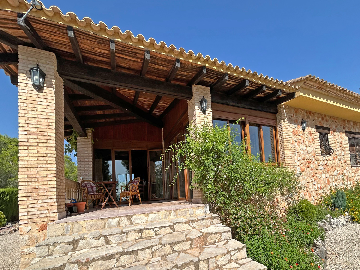 Villa met ruimte, rust en privacy te koop in Chella  Xtiva