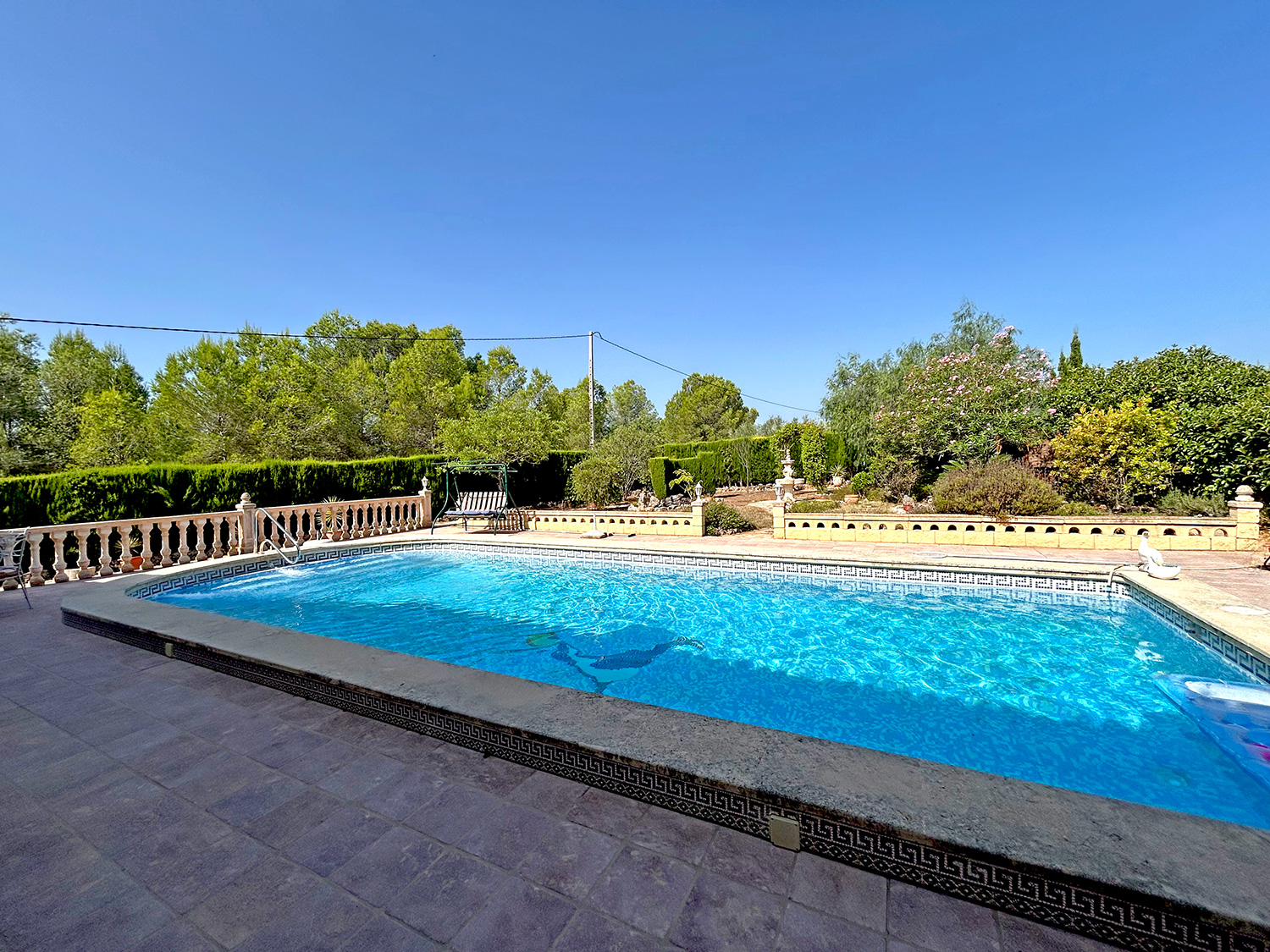 Villa met ruimte, rust en privacy te koop in Chella  Xtiva