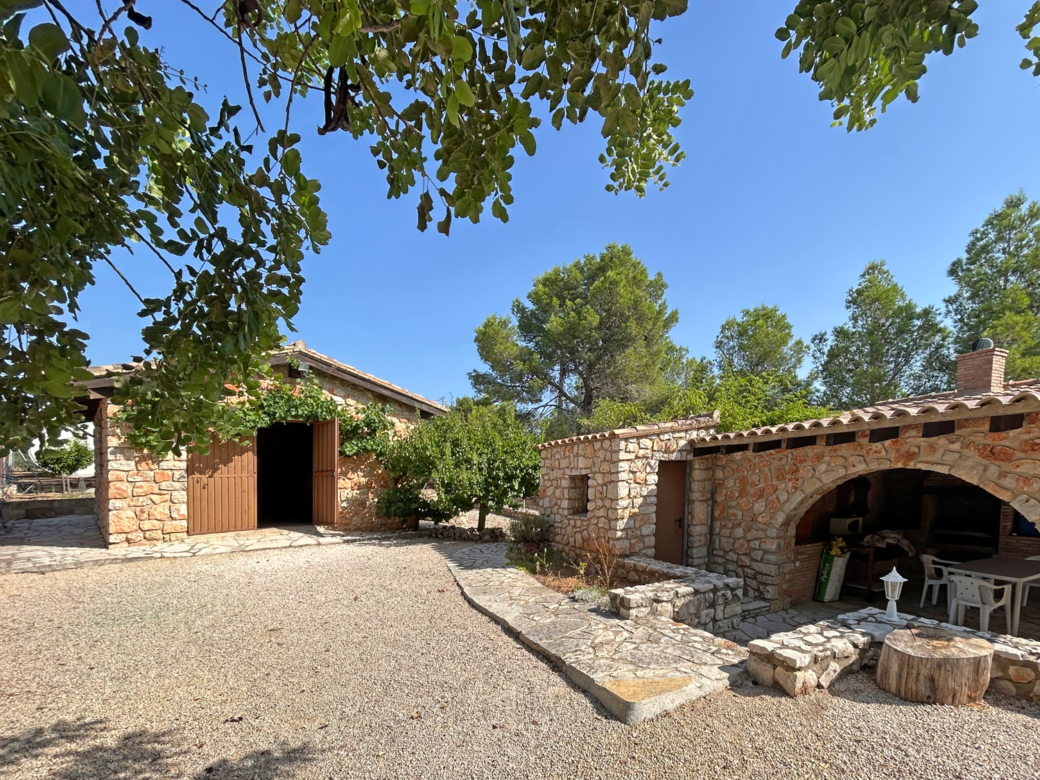 Villa met ruimte, rust en privacy te koop in Chella  Xtiva