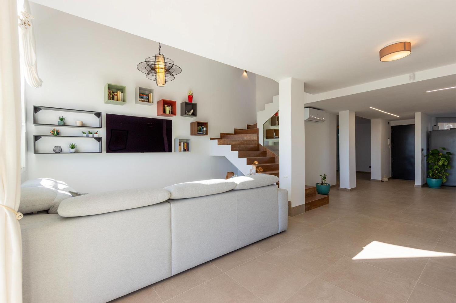 Te koop in Mutxamel volledig nieuw gemaakte woning voor 739.000 euro