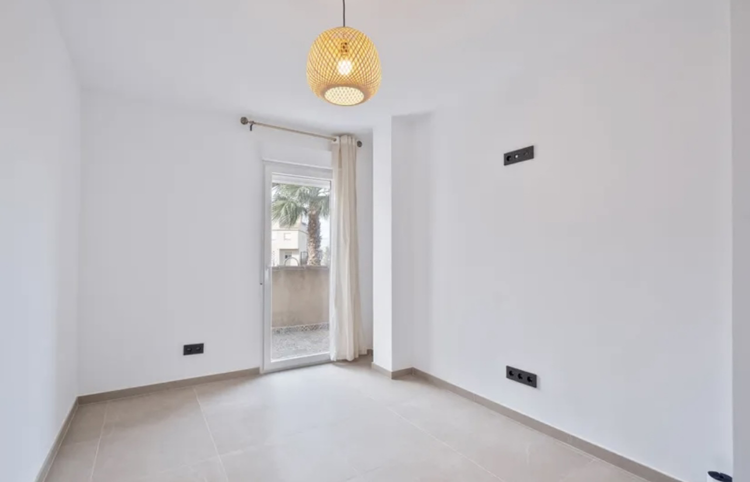 Te koop in Mutxamel volledig nieuw gemaakte woning voor 739.000 euro