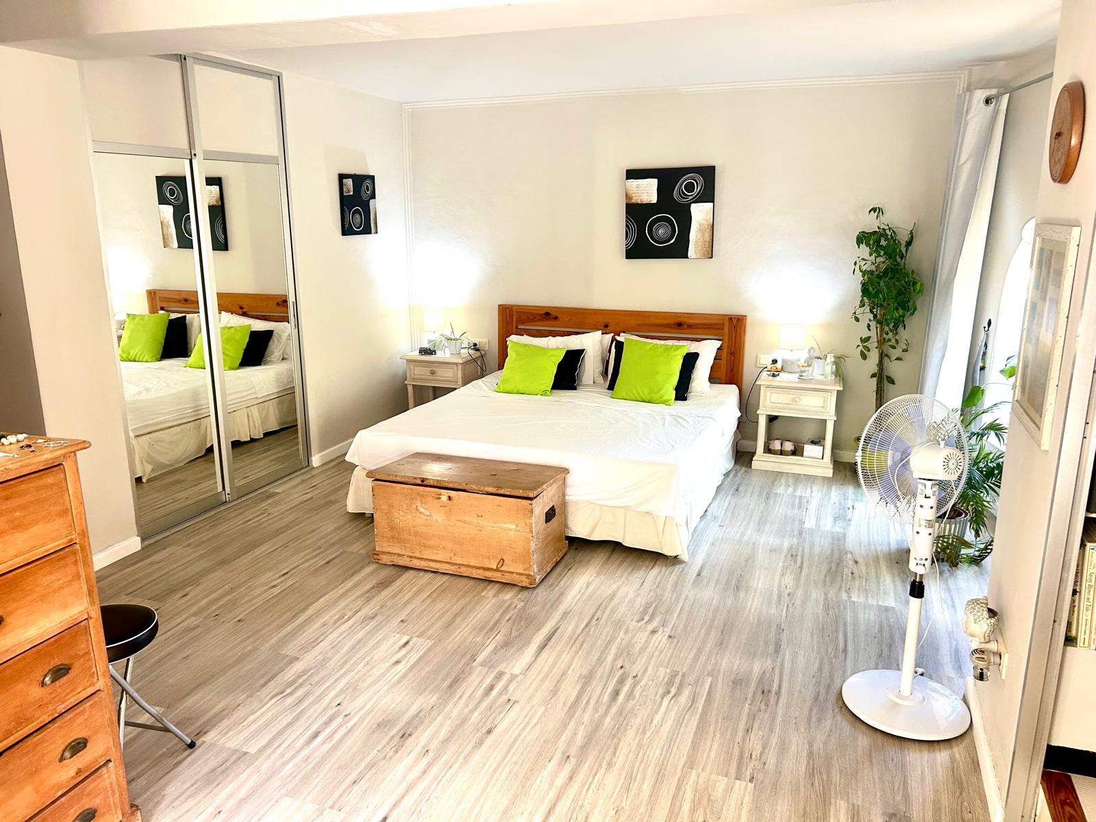 Grote opknapvilla in Javea te koop