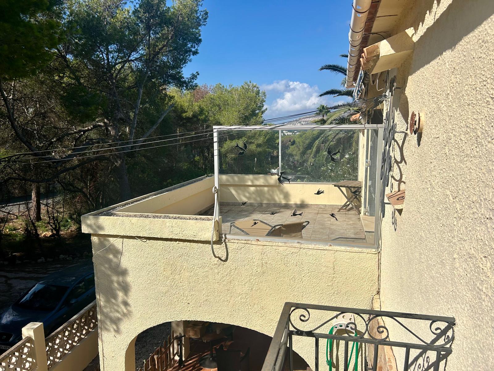 Grote opknapvilla in Javea te koop