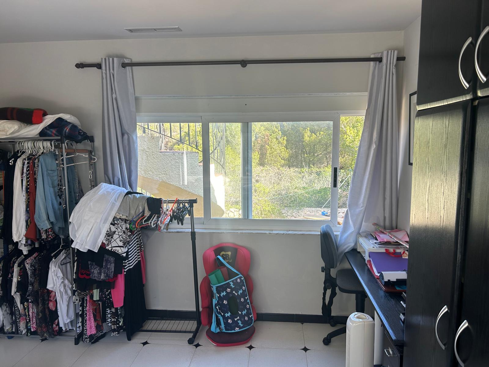 Grote opknapvilla in Javea te koop