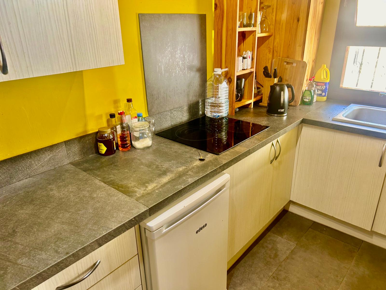 Grote opknapvilla in Javea te koop