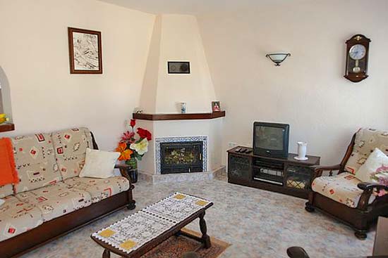 Perfecte koop voor wie op zoek is naar een onderhoudsvrije vakantiewoning voor weinig geld, vlakbij dorp en zee.