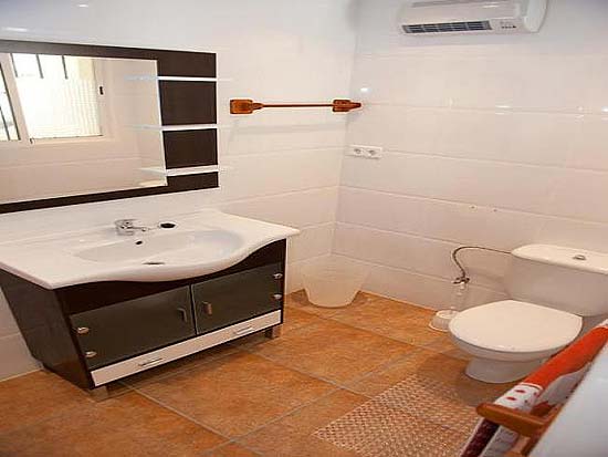 Een geweldig huis met een werkelijk fantastisch zeezicht. Alles gerenoveerd!