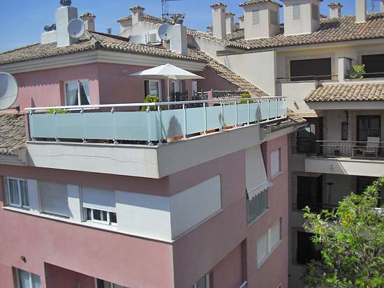 Moraira: 3-sl.kamer duplex penthouse op 50 m van het strand voor 249.000 euro k.k.