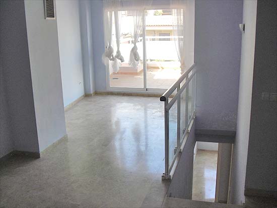 Moraira: 3-sl.kamer duplex penthouse op 50 m van het strand voor 249.000 euro k.k.