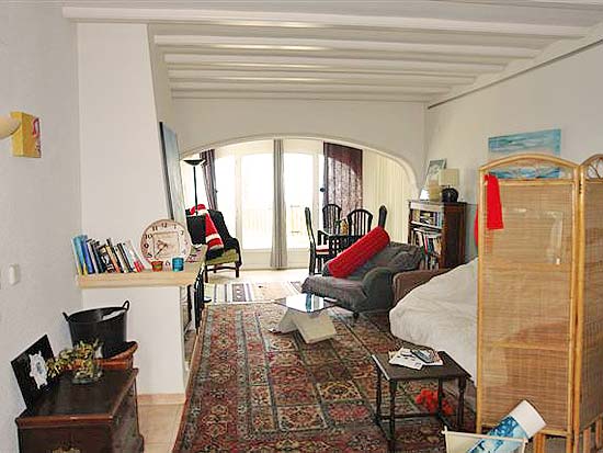 Wat een heerlijke hoekbungalow voor maar 155.000 euro!