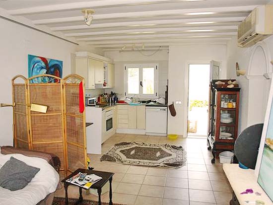 Wat een heerlijke hoekbungalow voor maar 155.000 euro!