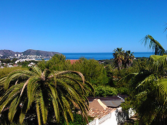 Villa in Moraira - Benimeit, vlakbij dorp en strand