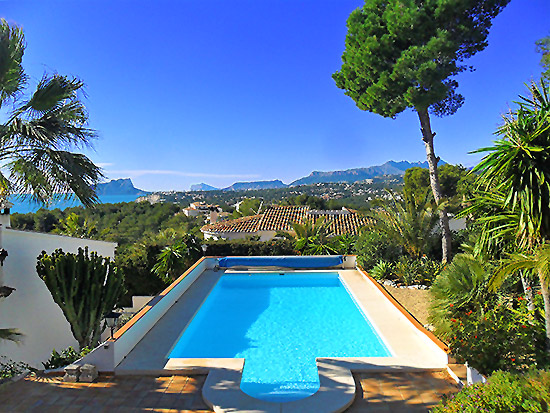 Schitterende, zeer sfeervolle villa in Moraira op een schitterende zeezicht locatie