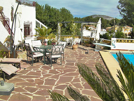 Bourgondische woning op toplocatie in Moraira. Super zeezicht! 429.000 Euro.