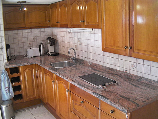 Bourgondische woning op toplocatie in Moraira. Super zeezicht! 429.000 Euro.