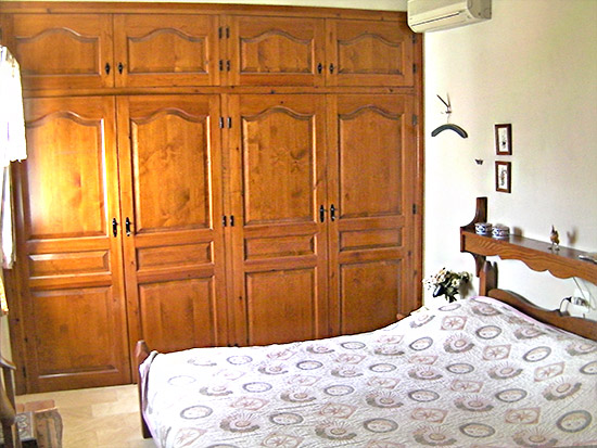 Bourgondische woning op toplocatie in Moraira. Super zeezicht! 429.000 Euro.